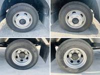 いすゞフォワードアルミウイング中型（4t）[写真14]