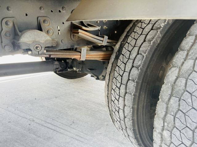 いすゞフォワードアルミウイング中型（4t）[写真17]