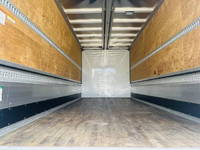 いすゞフォワードアルミウイング中型（4t）[写真21]