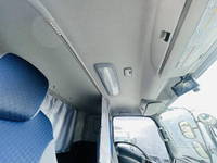 いすゞフォワードアルミウイング中型（4t）[写真25]