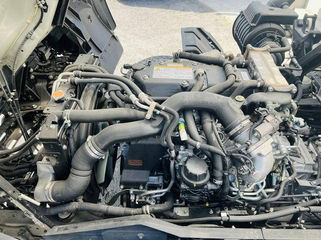 いすゞフォワードアルミウイング中型（4t）[写真38]