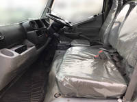 トヨタダイナ平ボディ小型（2t・3t）[写真12]