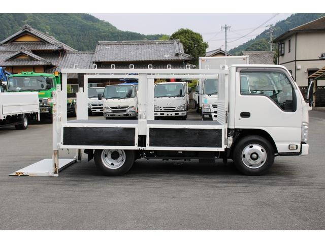 いすゞエルフ平ボディ小型（2t・3t）[写真12]