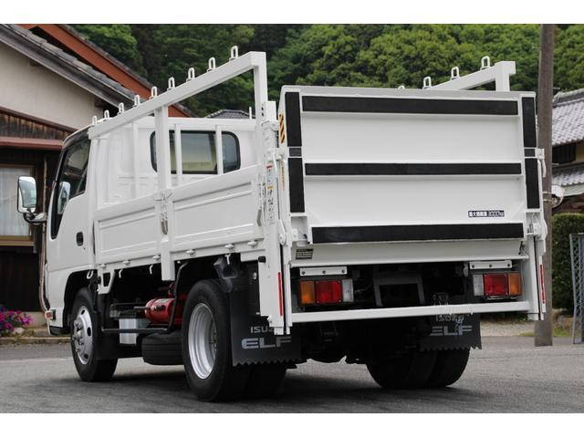 いすゞエルフ平ボディ小型（2t・3t）[写真02]