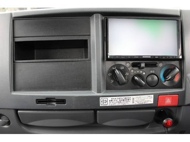 いすゞエルフ平ボディ小型（2t・3t）[写真27]