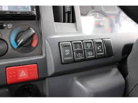 いすゞエルフ平ボディ小型（2t・3t）[写真28]