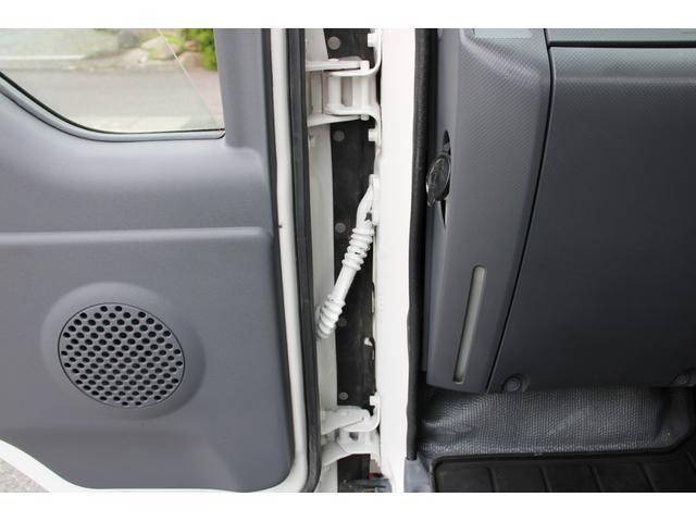 いすゞエルフ平ボディ小型（2t・3t）[写真36]