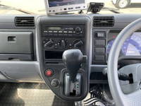 三菱ふそうキャンターパネルバン小型（2t・3t）[写真14]