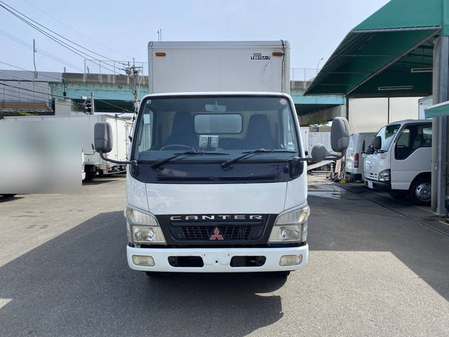 三菱ふそうキャンターパネルバン小型（2t・3t）[写真04]