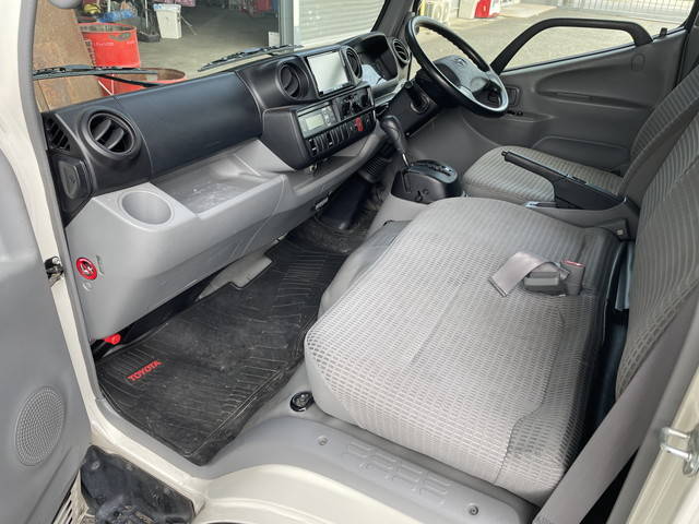 トヨタトヨエース冷凍車（冷蔵車）小型（2t・3t）[写真30]