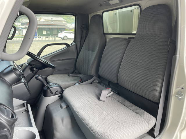 トヨタトヨエース冷凍車（冷蔵車）小型（2t・3t）[写真31]