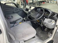 トヨタトヨエース冷凍車（冷蔵車）小型（2t・3t）[写真34]