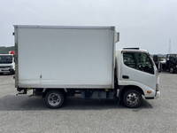 トヨタトヨエース冷凍車（冷蔵車）小型（2t・3t）[写真07]