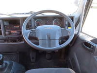 いすゞフォワードアルミウイング中型（4t）[写真25]