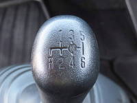 いすゞフォワードアルミウイング中型（4t）[写真28]