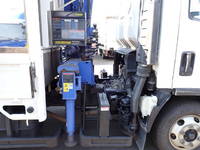 いすゞエルフクレーン3段小型（2t・3t）[写真11]