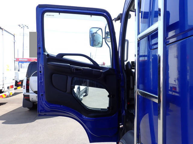 日野レンジャーアルミウイング中型（4t）[写真34]