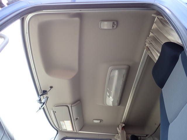 日野レンジャーアルミウイング中型（4t）[写真37]