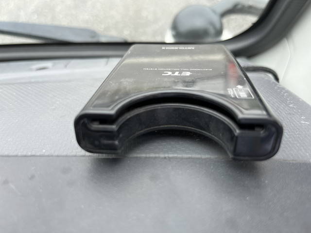 いすゞエルフ平ボディ小型（2t・3t）[写真12]