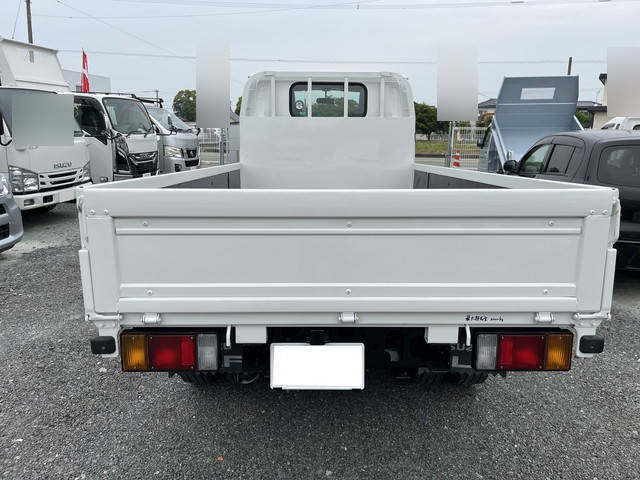 いすゞエルフ平ボディ小型（2t・3t）[写真05]