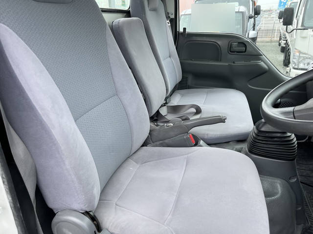 いすゞエルフ平ボディ小型（2t・3t）[写真08]