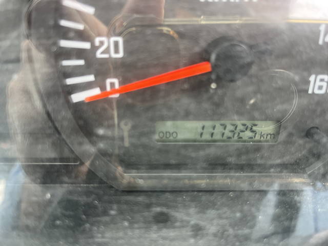 いすゞエルフ平ボディ小型（2t・3t）[写真09]