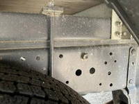 いすゞエルフパネルバン小型（2t・3t）[写真17]