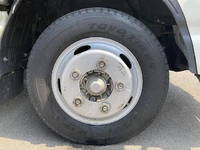 いすゞエルフパネルバン小型（2t・3t）[写真19]