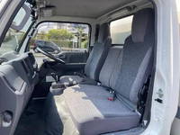 いすゞエルフパネルバン小型（2t・3t）[写真24]