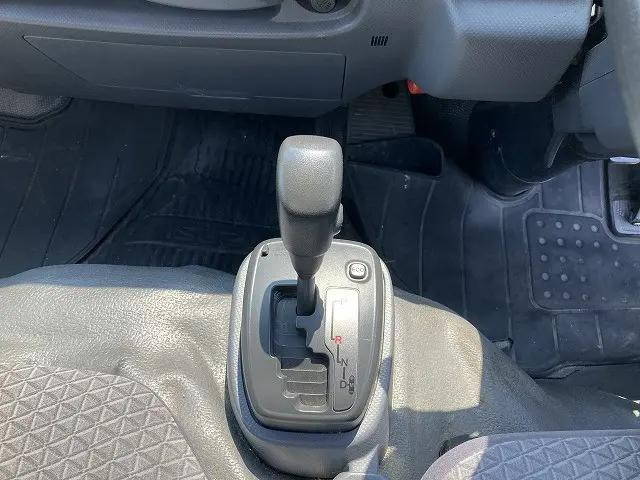 いすゞエルフパネルバン小型（2t・3t）[写真32]