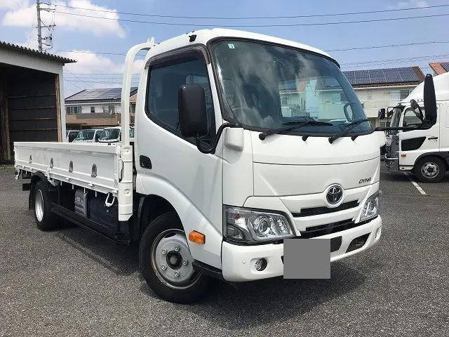 トヨタダイナ平ボディ小型（2t・3t）[写真01]