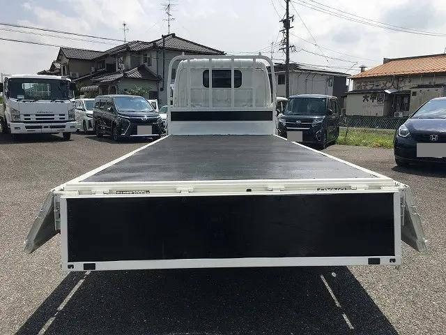 トヨタダイナ平ボディ小型（2t・3t）[写真08]