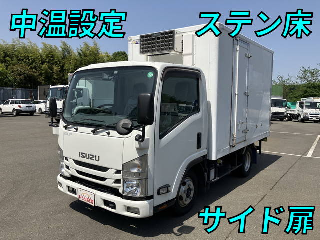 いすゞエルフ冷凍車（冷蔵車）小型（2t・3t）[写真01]