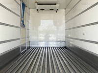 いすゞエルフ冷凍車（冷蔵車）小型（2t・3t）[写真12]