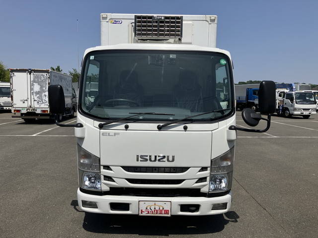 いすゞエルフ冷凍車（冷蔵車）小型（2t・3t）[写真08]