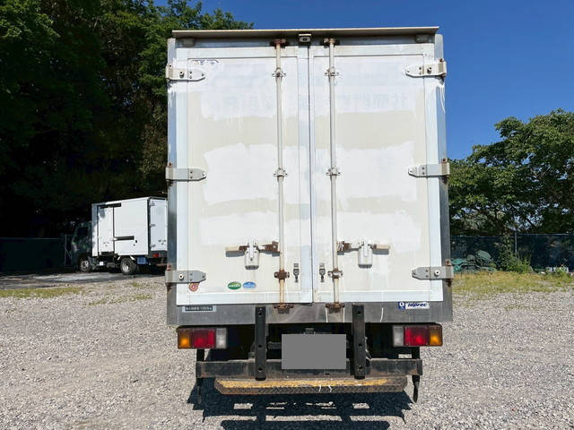 いすゞエルフ冷凍車（冷蔵車）小型（2t・3t）[写真02]