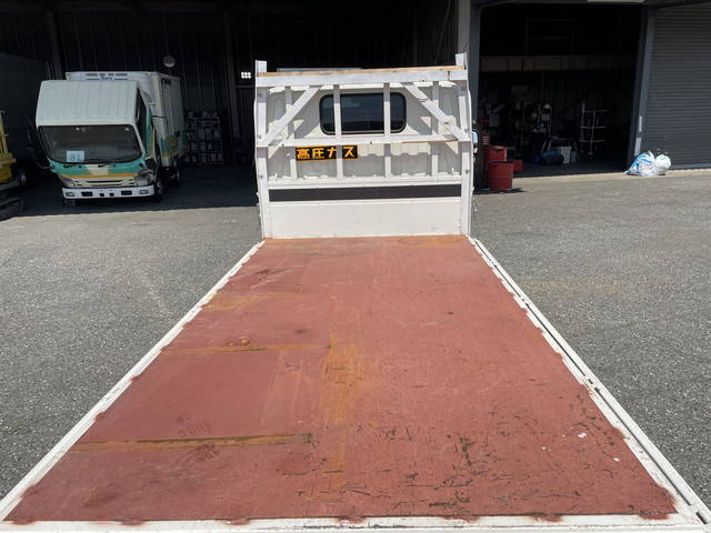 日野デュトロ平ボディ小型（2t・3t）[写真15]