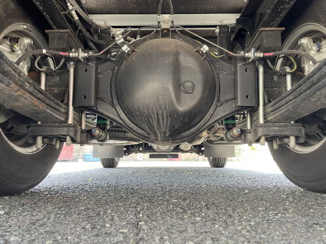 日野デュトロ平ボディ小型（2t・3t）[写真21]