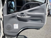 日野デュトロ平ボディ小型（2t・3t）[写真26]