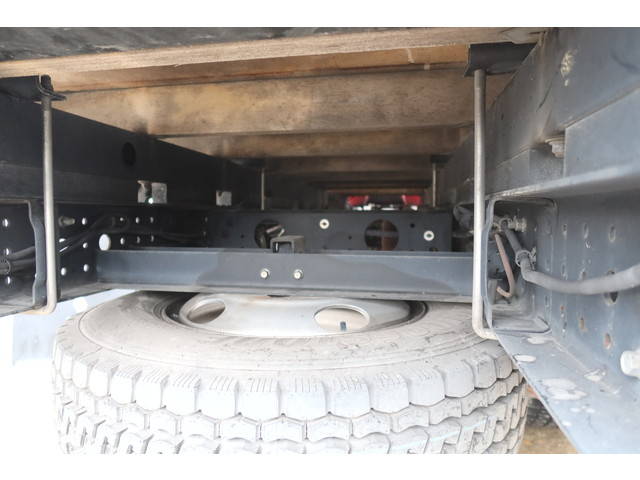 三菱ふそうキャンタークレーン4段小型（2t・3t）[写真11]