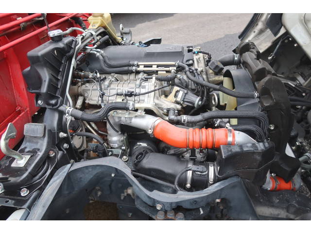 三菱ふそうキャンタークレーン4段小型（2t・3t）[写真20]