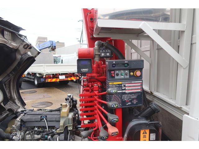 三菱ふそうキャンタークレーン4段小型（2t・3t）[写真22]