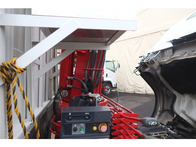 三菱ふそうキャンタークレーン4段小型（2t・3t）[写真27]