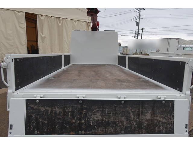 三菱ふそうキャンタークレーン4段小型（2t・3t）[写真07]