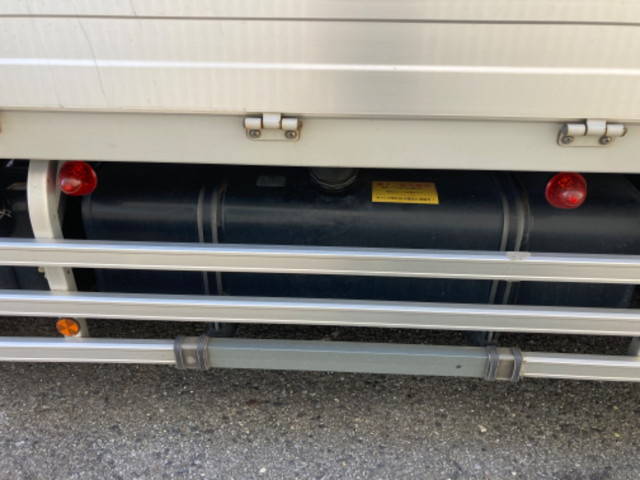 日野プロフィアアルミウイング大型（10t）[写真11]