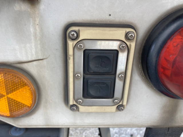 日野プロフィアアルミウイング大型（10t）[写真13]