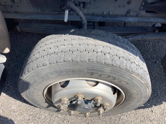 日野プロフィアアルミウイング大型（10t）[写真23]