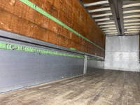 日野プロフィアアルミウイング大型（10t）[写真05]