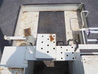 いすゞエルフ高所作業車小型（2t・3t）[写真11]