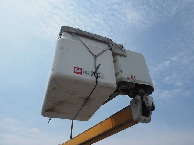 いすゞエルフ高所作業車小型（2t・3t）[写真14]